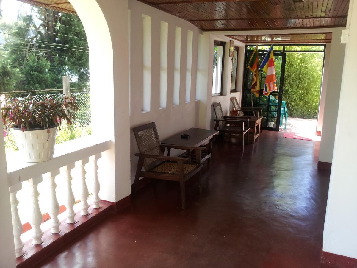 Andrews Hostel Нувара-Элия Экстерьер фото